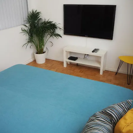 Apstay Station I Self Check-in I Free Parking Apartment Graz